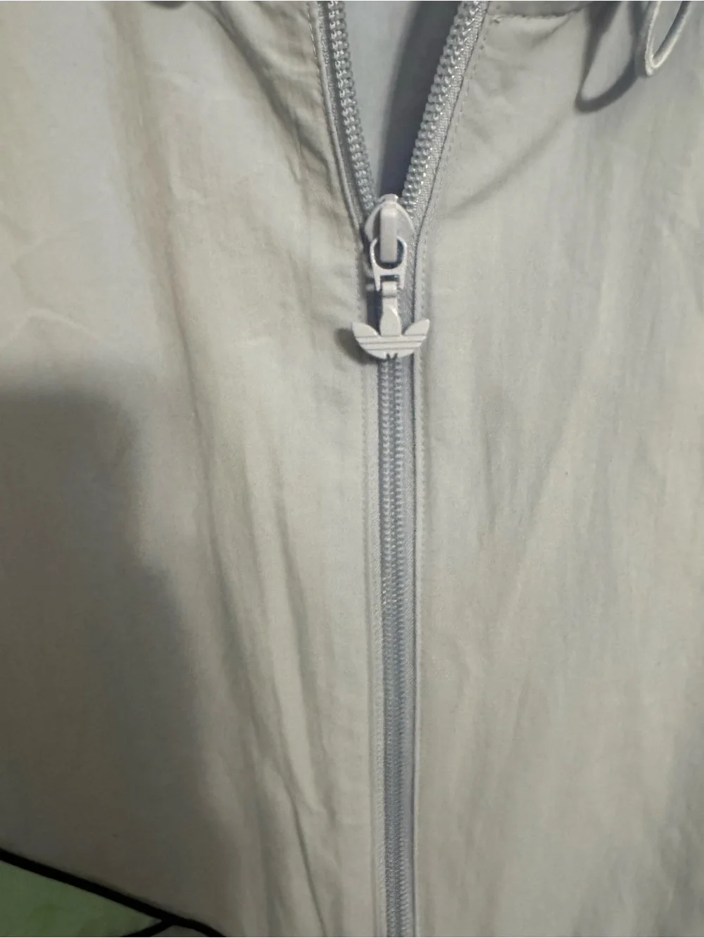Adidas Men’s Sz. lg Windbreaker